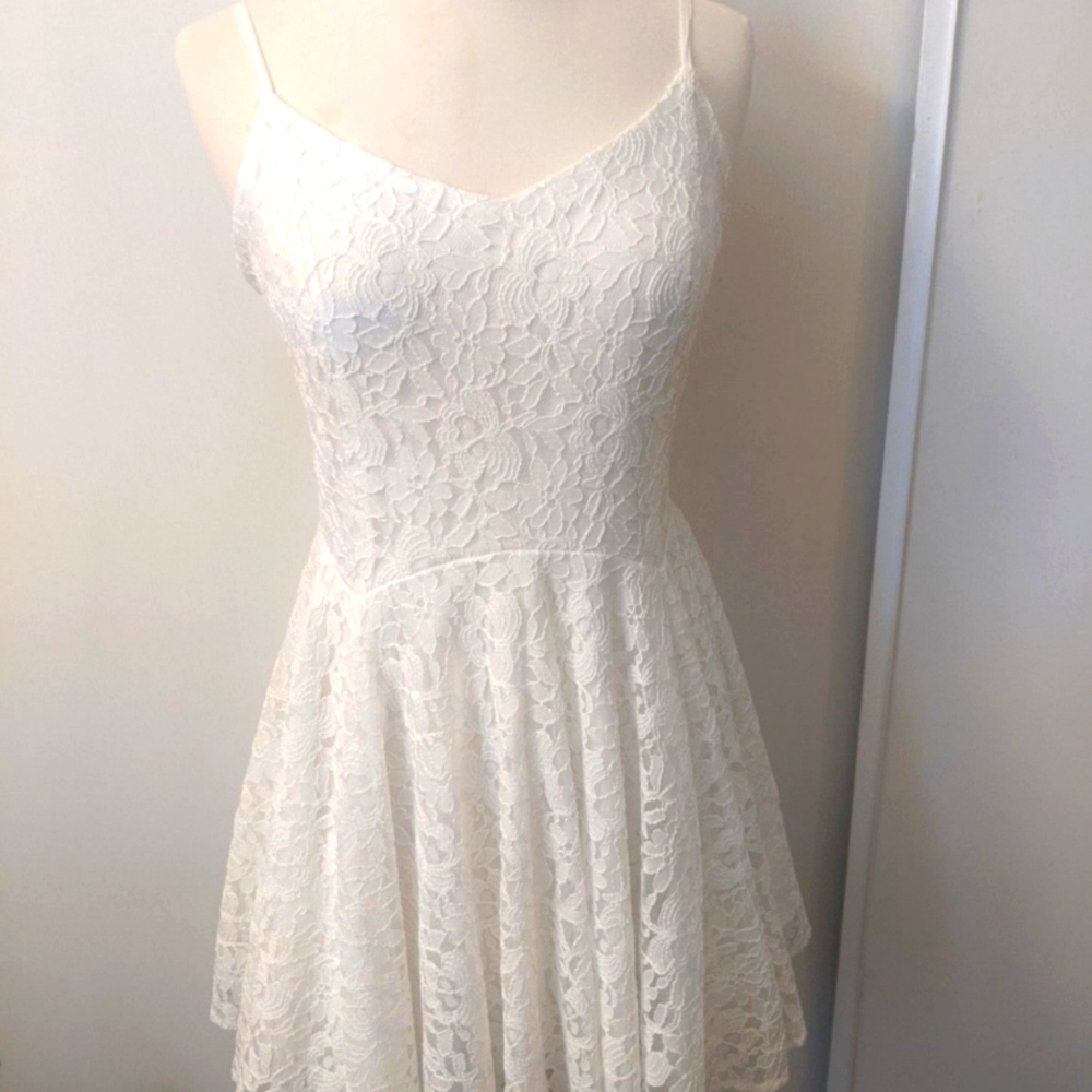 White lace mini dress